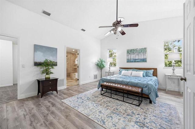 9149 MAPLE CT, Seminole, FL 33777