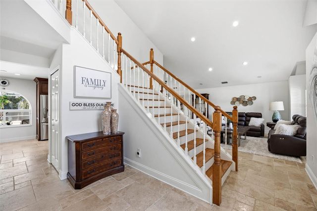 9149 MAPLE CT, Seminole, FL 33777