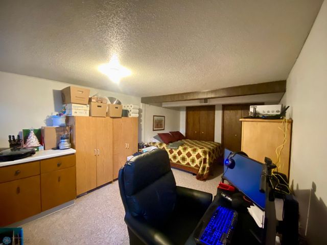 237 10th Avenue E, West Fargo, ND 58078