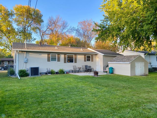 237 10th Avenue E, West Fargo, ND 58078