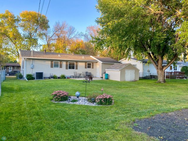 237 10th Avenue E, West Fargo, ND 58078