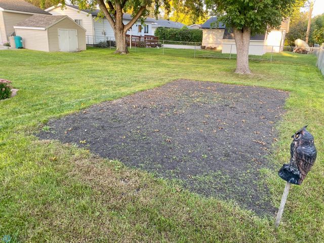 237 10th Avenue E, West Fargo, ND 58078