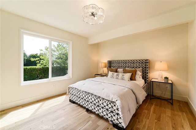 18625 Delano Street, Tarzana, CA 91335
