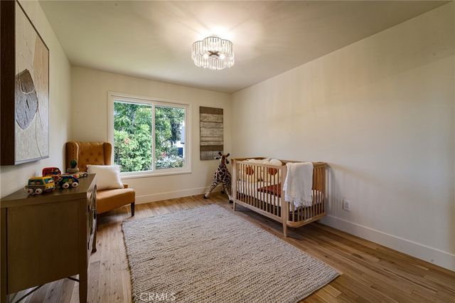 18625 Delano Street, Tarzana, CA 91335