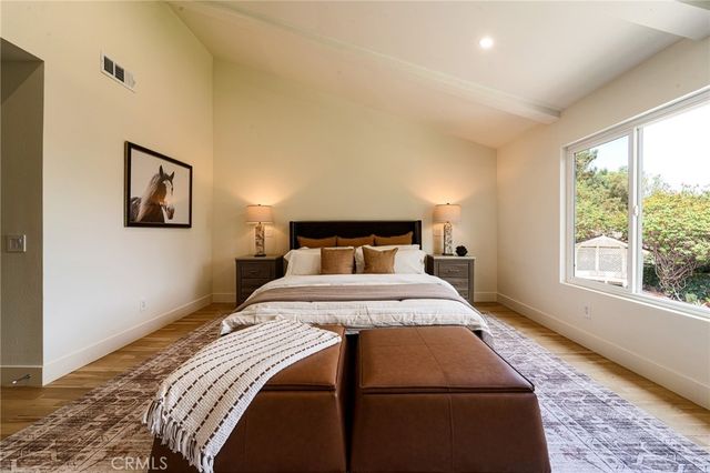 18625 Delano Street, Tarzana, CA 91335