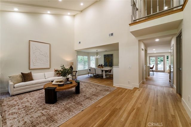18625 Delano Street, Tarzana, CA 91335