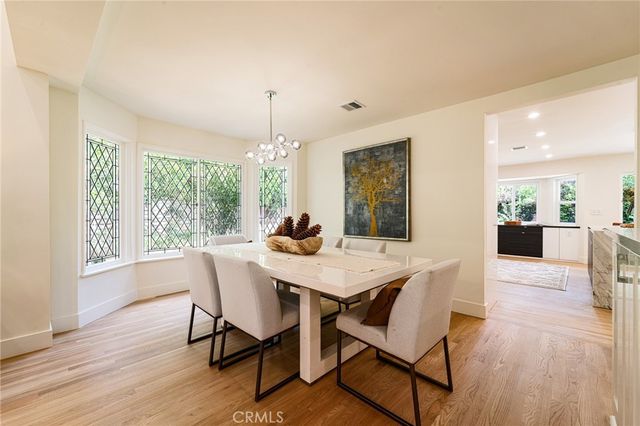 18625 Delano Street, Tarzana, CA 91335