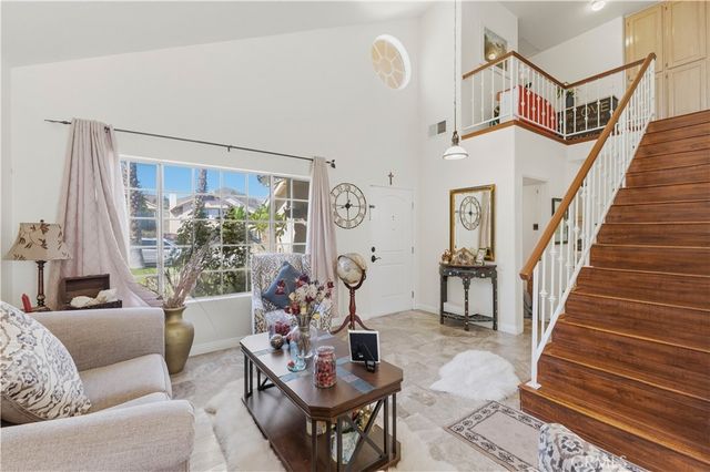 4174 Shellicia Circle, Riverside, CA 92509