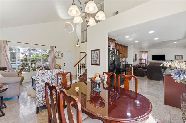 4174 Shellicia Circle, Riverside, CA 92509