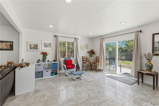 4174 Shellicia Circle, Riverside, CA 92509