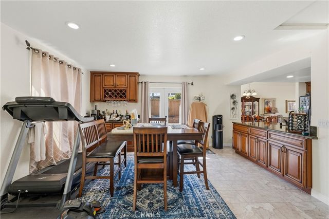 4174 Shellicia Circle, Riverside, CA 92509
