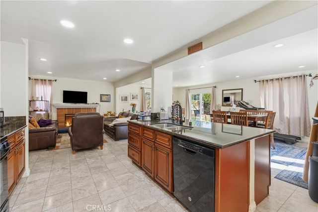 4174 Shellicia Circle, Riverside, CA 92509