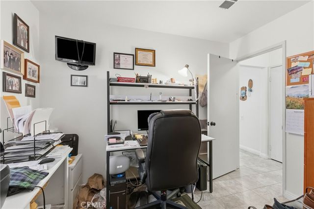 4174 Shellicia Circle, Riverside, CA 92509