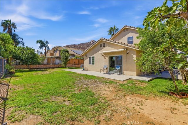 4174 Shellicia Circle, Riverside, CA 92509