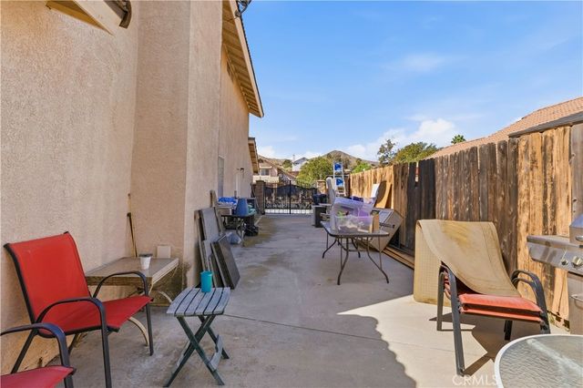 4174 Shellicia Circle, Riverside, CA 92509