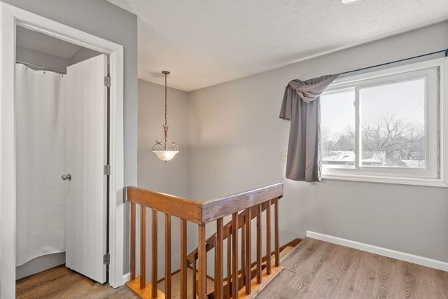 3558 N WILLOW Court, Bettendorf, IA 52722