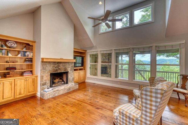 48 Pine Top Drive, Clayton, GA 30525