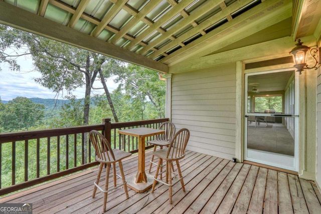48 Pine Top Drive, Clayton, GA 30525