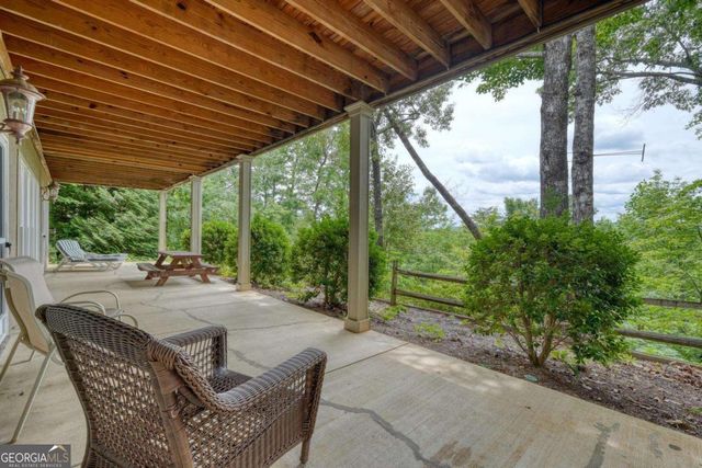 48 Pine Top Drive, Clayton, GA 30525