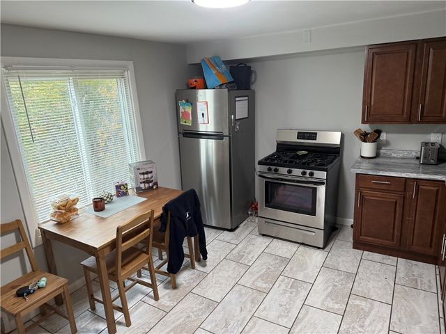 595 Main Street, Woonsocket, RI 02895