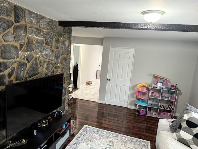 595 Main Street, Woonsocket, RI 02895