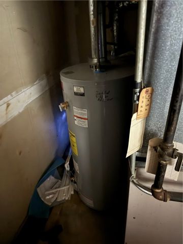 595 Main Street, Woonsocket, RI 02895