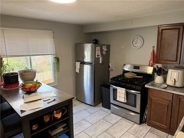 595 Main Street, Woonsocket, RI 02895