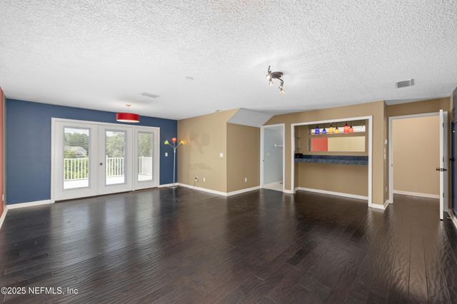 8240 WALLINGFORD HILLS Lane, Jacksonville, FL 32256