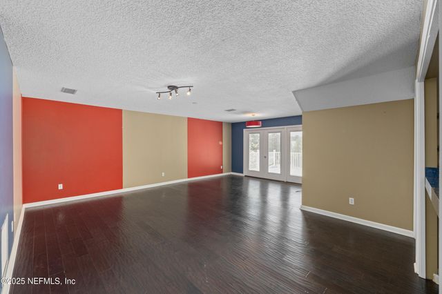 8240 WALLINGFORD HILLS Lane, Jacksonville, FL 32256