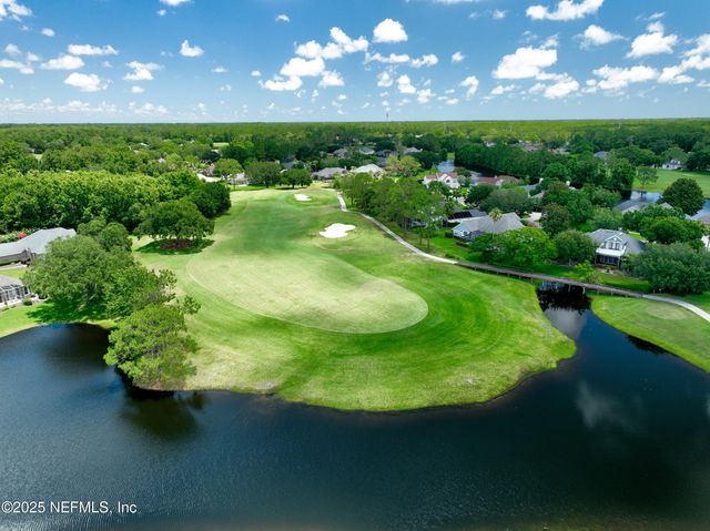 8240 WALLINGFORD HILLS Lane, Jacksonville, FL 32256