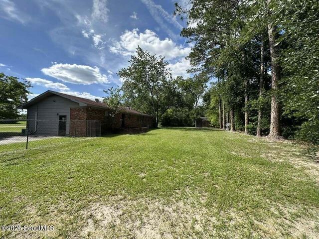 2329 Ware Street, Blackshear, GA 31516