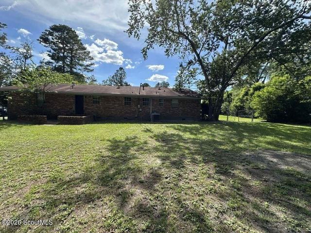 2329 Ware Street, Blackshear, GA 31516