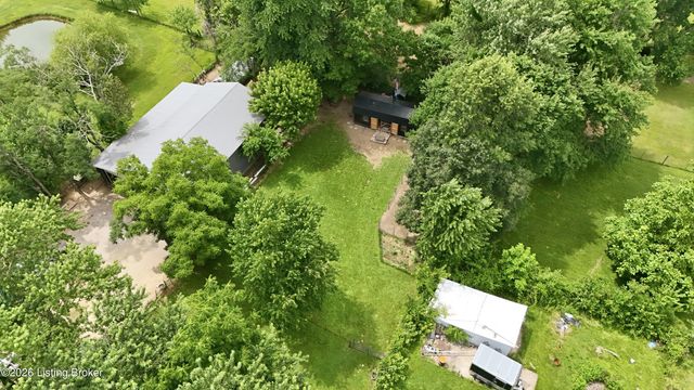 9712 Keys Ferry Rd, Fairdale, KY 40118
