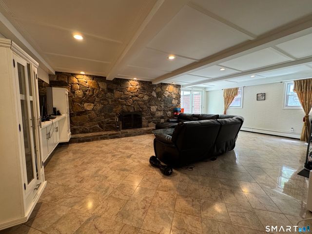 38 Grey Ledge Drive, Guilford, CT 06437