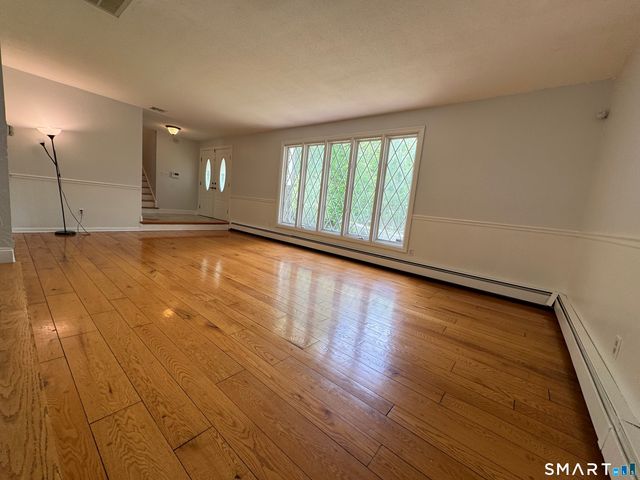 38 Grey Ledge Drive, Guilford, CT 06437