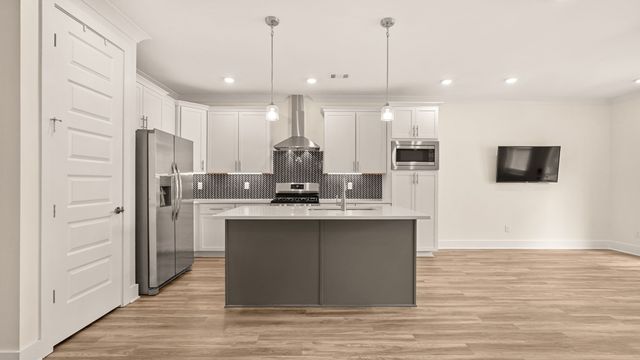 116C N 9th St, Nashville, TN 37206