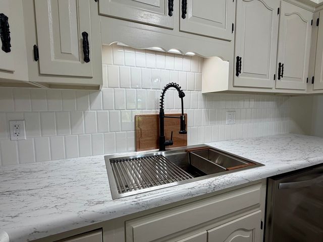 100 S 500 W, La Porte, IN 46350