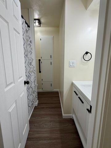 100 S 500 W, La Porte, IN 46350