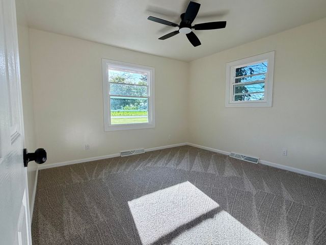 100 S 500 W, La Porte, IN 46350