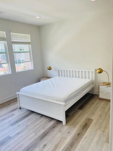 10922 Koya Way, San Diego, CA 92126