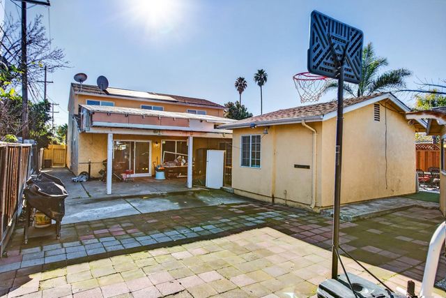 407 Southside Drive, San Jose, CA 95111