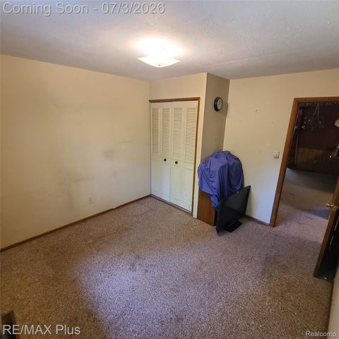 10120 Nimphie Road, Tyrone Township, MI 48430