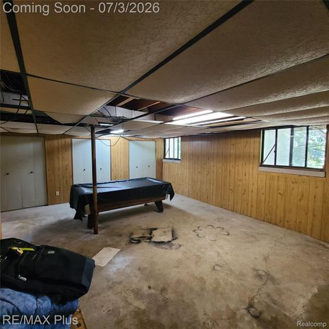 10120 Nimphie Road, Tyrone Township, MI 48430