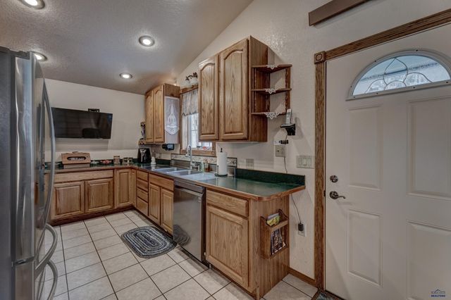 12989 OLD HILL CITY RD, Keystone, SD 57751