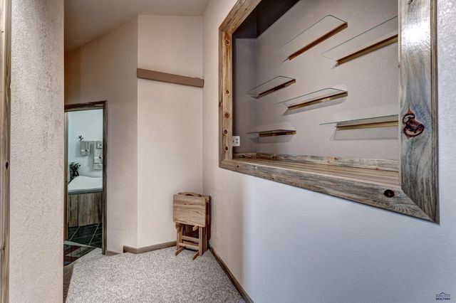 12989 OLD HILL CITY RD, Keystone, SD 57751