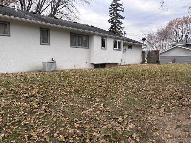 13810 Sunset Trail, Plymouth, MN 55441