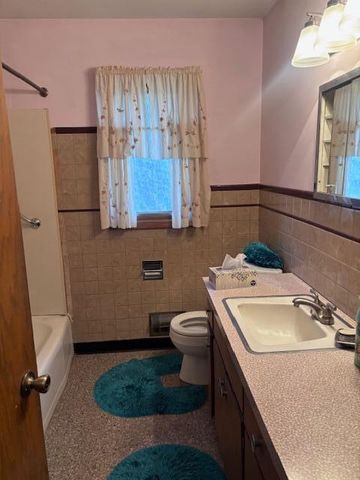 13810 Sunset Trail, Plymouth, MN 55441