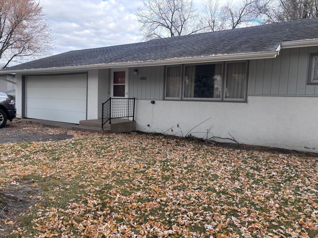 13810 Sunset Trail, Plymouth, MN 55441