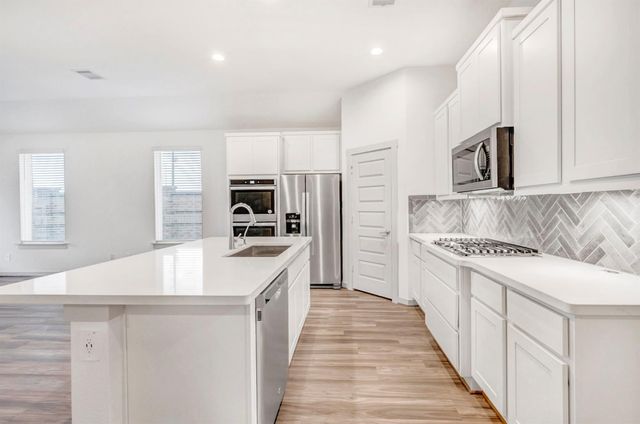 29302 Pikes Peak Drive, Katy, TX 77494