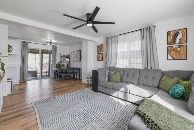 2030 Sargent Avenue, Klamath Falls, OR 97601